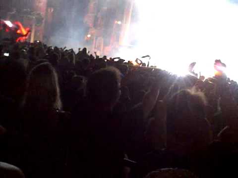 Tomorrowland 2012 : Swedish House Mafia play "Hard Rock Sofa & Swanky Tunes - Here We Go"