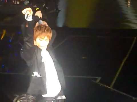 [Fancam] 120317 SS4 In Bangkok -  Funny act of Sungmin, Eunhyuk, Shindong