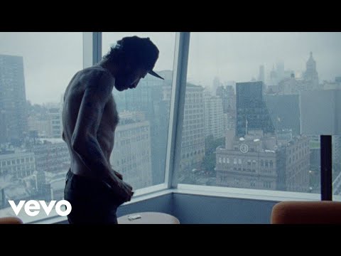 Leiva - Hasta que me quede sin voz (Video Oficial)
