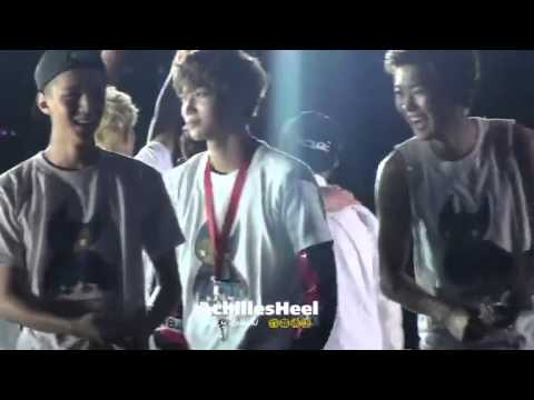 [FANCAM] 131019 SMTOWN in Beijing ending - Luhan focus