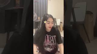 Download lagu Live c*wet Tante pulen bikin Ng*cng 85 mp3