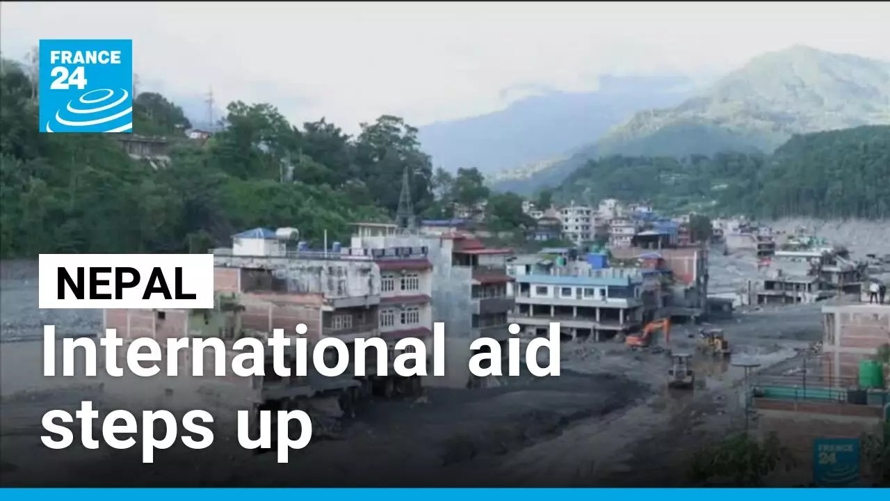 Countries step up aid for Nepal flood disaster • FRANCE 24 English