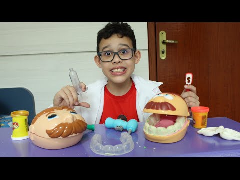 LUCAS QUER BRINCAR DE SER UM DENTISTA