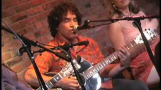 John Oates - Maneater - Acoustic - Live at the New York Songwriters Circle