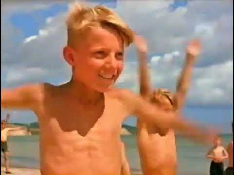 Blaue Wimpel im Sommerwind, Ferienlager in der DDR