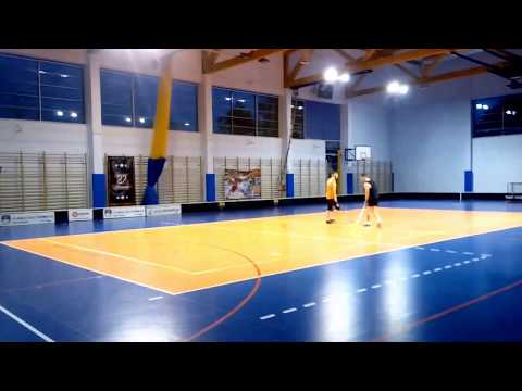 Rzuty karne w meczu UKS Południe 06 Katowice - Miners Tychy