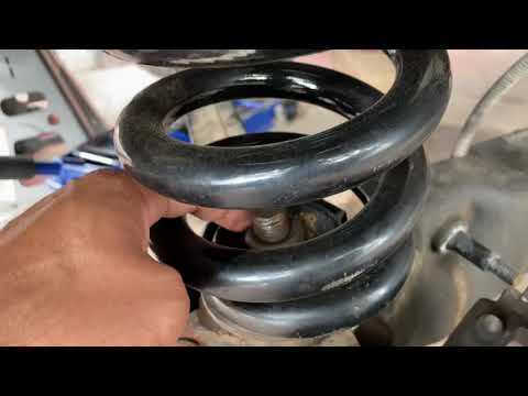 💪🏽😎 Pro Comp 6 inch Coil Spring Lift for 2 Wheel Drive 2001 Excursion / 2 Wheel Drive F250/350