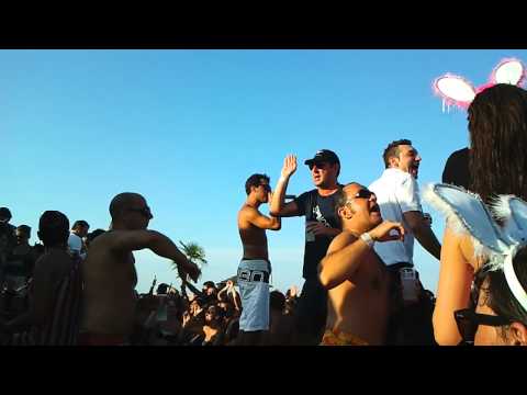 Papeete Beach ★ Happy Hour ★ Sabato 20 Agosto 2011