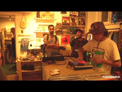 FLAKODIABLO - LAT.MT X SCR (SP555 BEATSET)