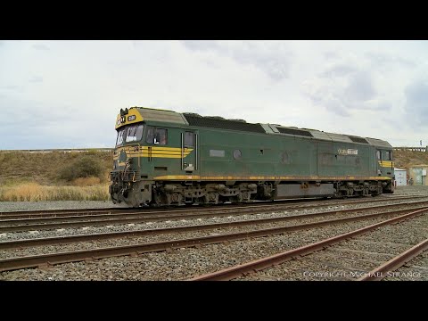 G520 Light Engine Stables At Gheringhap - PoathTV Australian Trains & Railways