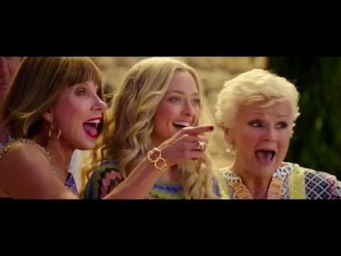 End credits style performance shot from Mamma Mia Here We Go Again with the full ensemble on stage