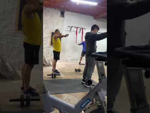 Dyfaka entrenando Box(2)