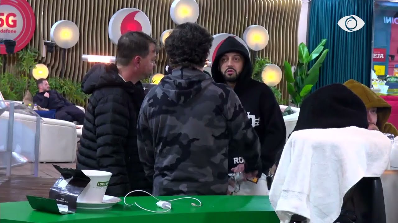 “S’të vjen turp nga vetja, a je burrë apo jo?”/ Laerti dhe Klajdi tentojnë të largojnë Gjestin