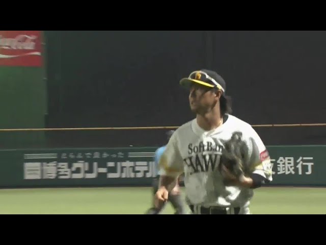【ファーム】強肩で魅せる!! ホークス・佐藤直樹 ライトゴロを完成させる!! 2024年8月2日 福岡ソフトバンクホークス 対 広島東洋カープ