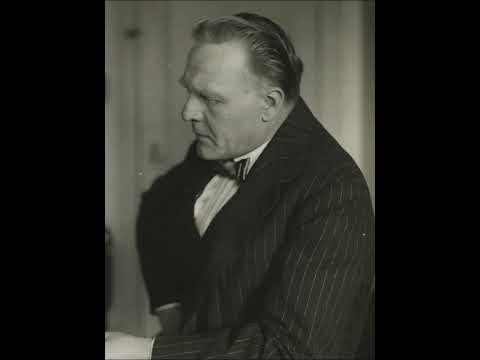 GLORIOUS SINGING!!!! Feodor chaliapin 1873 - 1938 Sings Dark eyes AMAZING folk singing!!