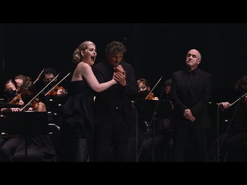 شاهد عن الحب والغيرة.. أوبرا "توسكا" الشهيرة تجسد في مهرجان كاستل دي بيرالادا في إسبانيا…