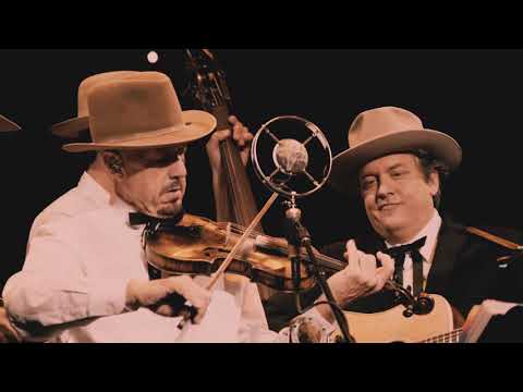 I’m Gonna Sleep With One Eye Open (Live) - The Earls Of Leicester - Live at The CMA Theater