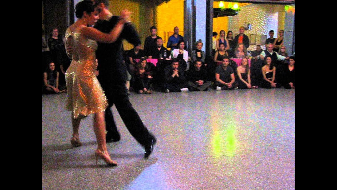 GUILLERMO CERNEAZ y GABY MATALONI en Viva La Pepa Milonga (3/4)