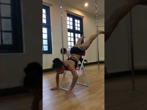 Chair: Crazy in love OCT16