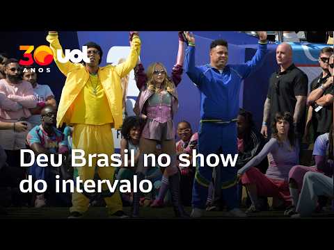 Ronaldinho e Fenômeno roubam a cena no show do intervalo da final Copa