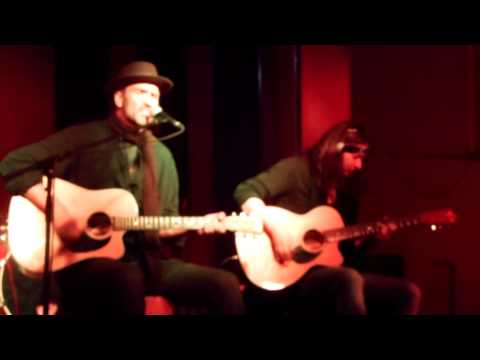 Dave Kilminster & Murray Hockridge - Losing My Religion (R.E.M cover)