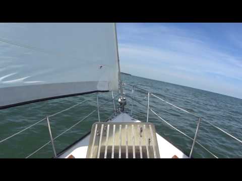 HD 5 Hour Relaxing Sailing Loop video - Ocean Sounds, Waves, Wind - Lake Erie Islands
