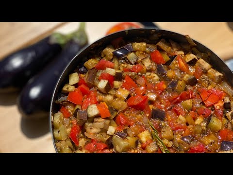 Aubergines à la Provencale au coeur des arènes d'Arles : recette en plein air