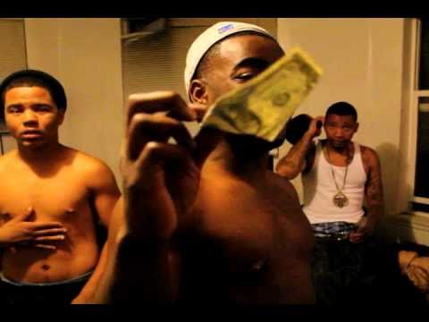 PHILTHY RICH - FEAT. LIL BLOOD AND STEVIE JOE - BANG'N - VIDEO - RAPBAY.COM