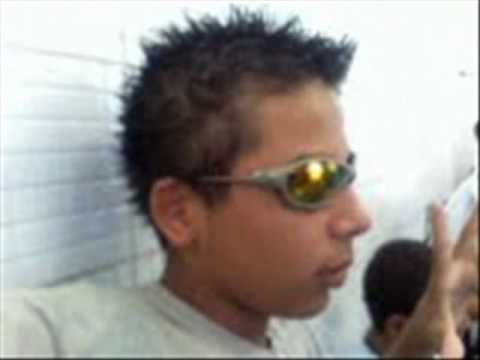 bonde da oakley-e oakley da cabeca aos pes(dj anderson).wmv
