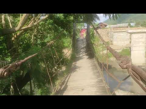 Wooden hanging bridge 🌉