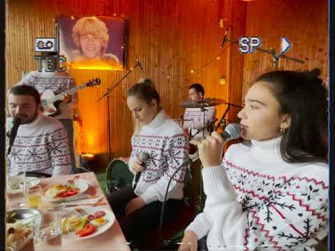 Pluto's Doubts Live at Orhideja