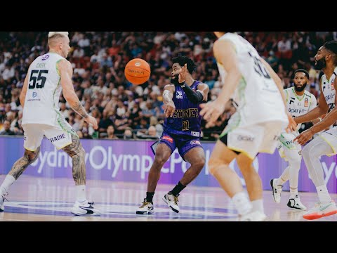 Hard Yakka Player of the Game vs South East Melbourne: Derrick Walton Jr