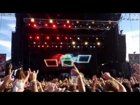 Steve Aoki - Sydney's Future Music Festival 2013