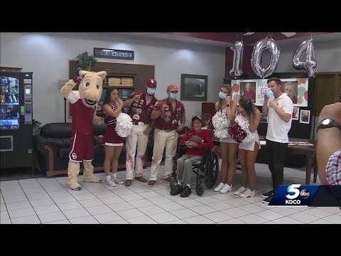 Oklahoma WWII veteran who is OU's biggest fan turns 104