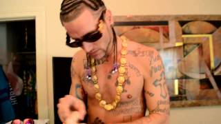 &quot;Versace Python&quot; ~ Riff Raff