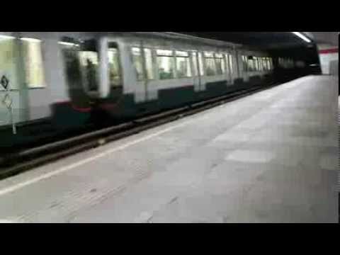 RET Metro 3*Type B/S (5300 & 5400) op Delfshaven richting De Akkers (metrolijn C)