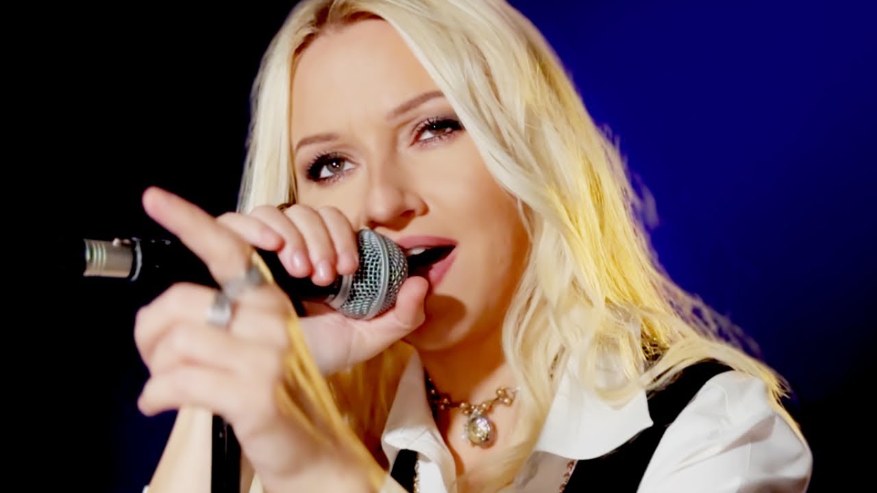 Sleeping Satellite - Tasmin Archer (Alyona)