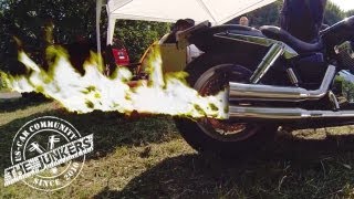 preview picture of video 'The Junkers victory Extreme sound harley davidson motorcycle fire in the hole'
