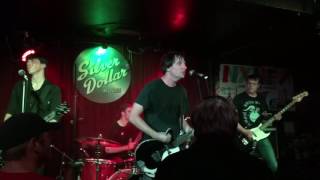 radioactivity - pretty girl (toronto 2016)