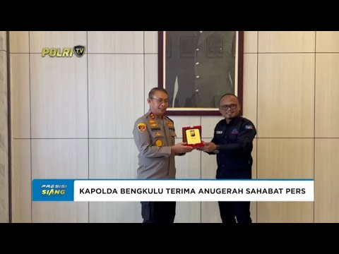 KAPOLDA BENGKULU TERIMA ANUGERAH SAHABAT PERS