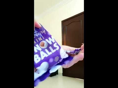 SNOW BALLS CADBURY #shorts #asmr #satisfying #yummy #trending#chocolate  #cadbury #viral