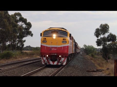 A Few Trains at Little River | 707 Operations The Grainlander | A66 & S306