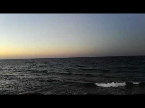 شاطئ الاسكندريه وقت الغروب 😍