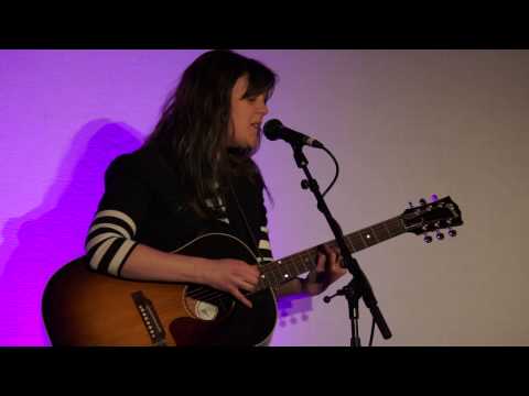 Amelia Curran - Blackbird on fire (Celtic Connections, 31 January 2013)
