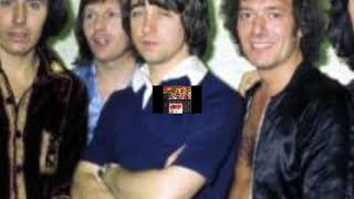 THE HOLLIES- &quot;LUCY&quot; (LYRICS)