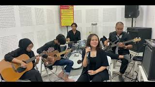 Download lagu The Bahlil People - Dunia Sendiri Cover mp3 Download lagu The Bahlil People - Dunia Sendiri Cover mp3