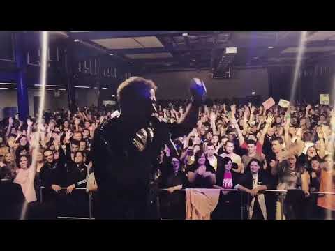 Willi Herren -  FUCHS DU HAST DIE GANS GESTOHLEN