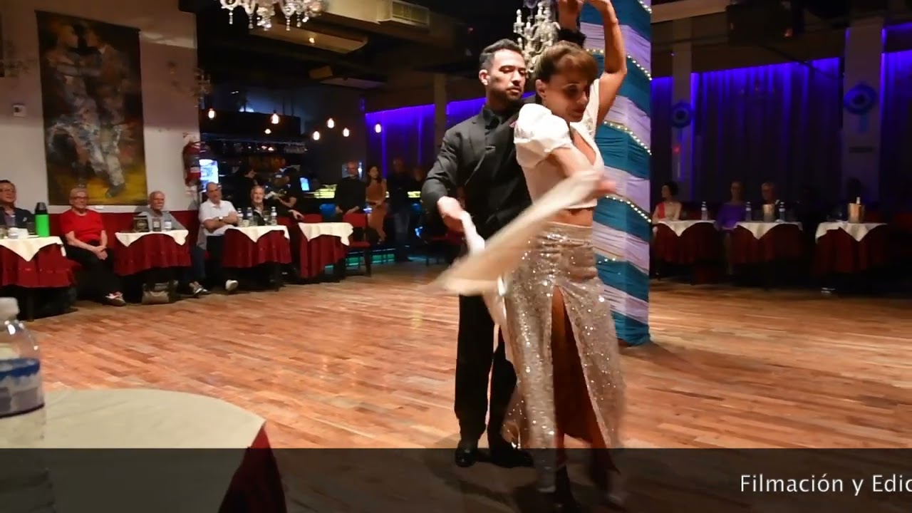 Pablo Giorgini y Selena Riso en Porteño y Bailarín -   Zamba