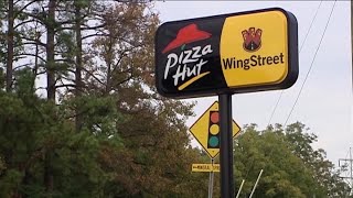 Pizza Hut expands beer delivery service