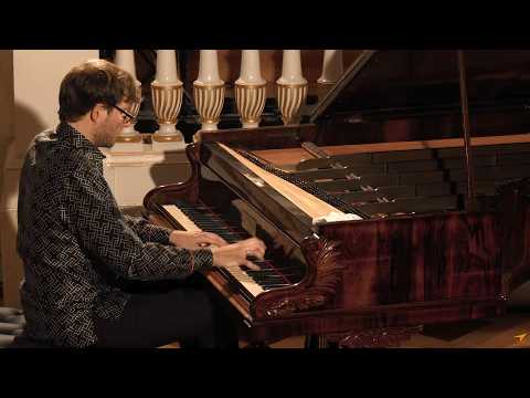 Liszt – Rigoletto Concert Paraphrase S. 434, Krzysztof Książek – The Broadwood grand piano